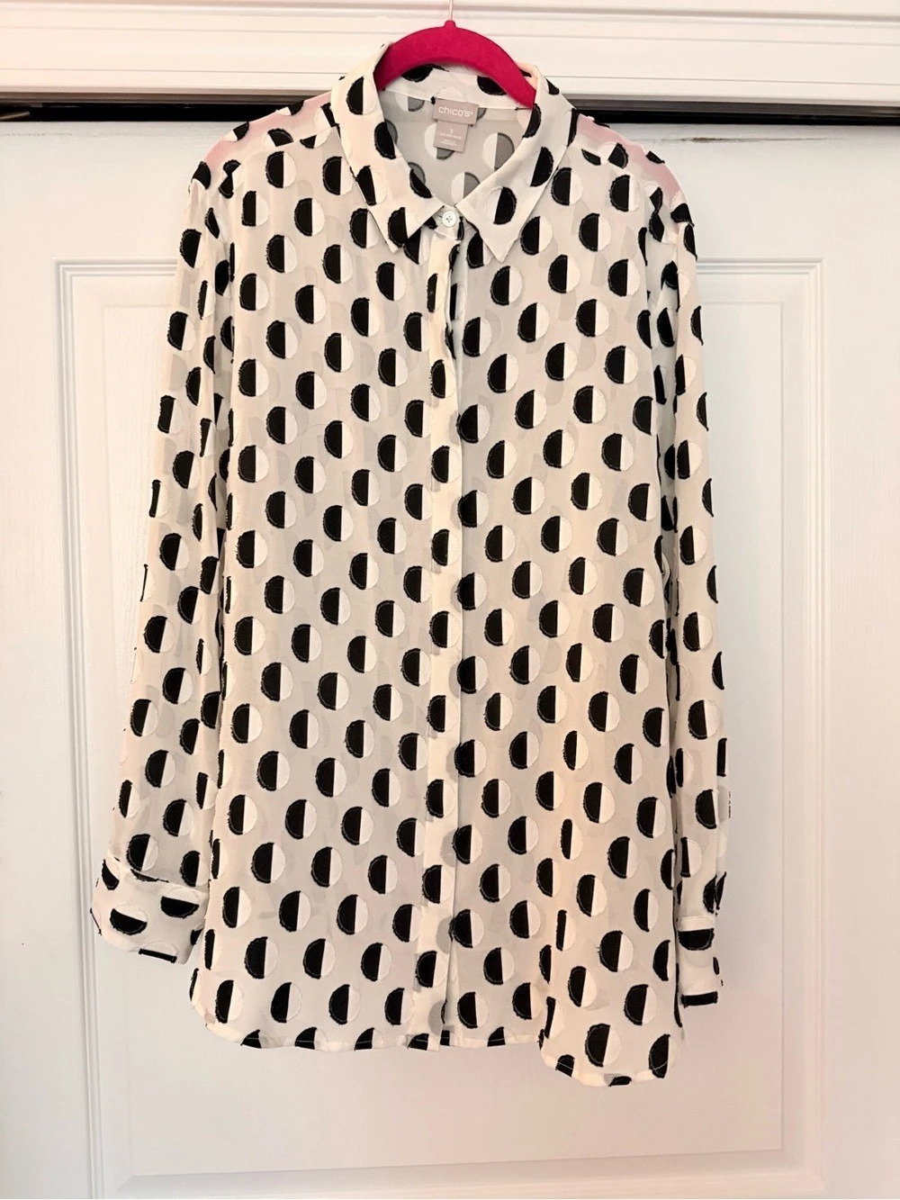 Like New Chico's Silky Polka Dot Button Down Blouse in Cream & Black